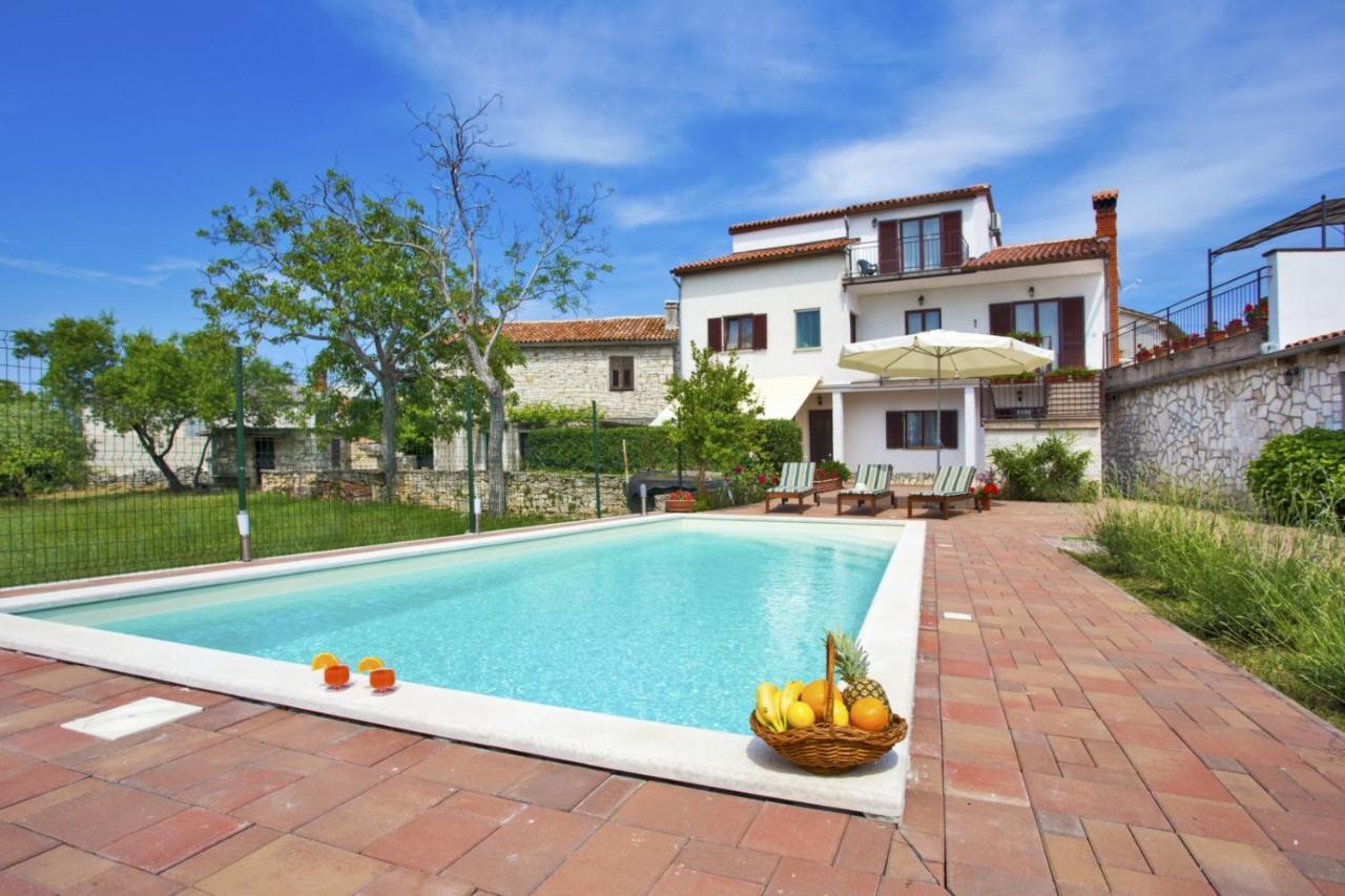 Holiday Home Elvis, Village Kujici Hreljići المظهر الخارجي الصورة