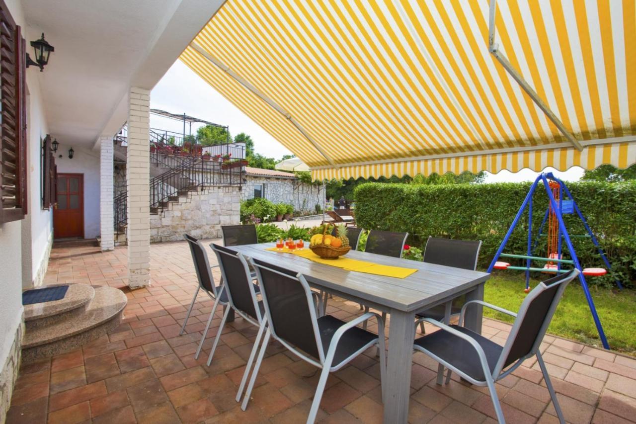 Holiday Home Elvis, Village Kujici Hreljići المظهر الخارجي الصورة
