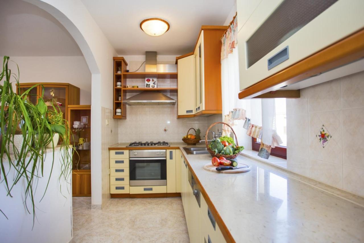 Holiday Home Elvis, Village Kujici Hreljići المظهر الخارجي الصورة
