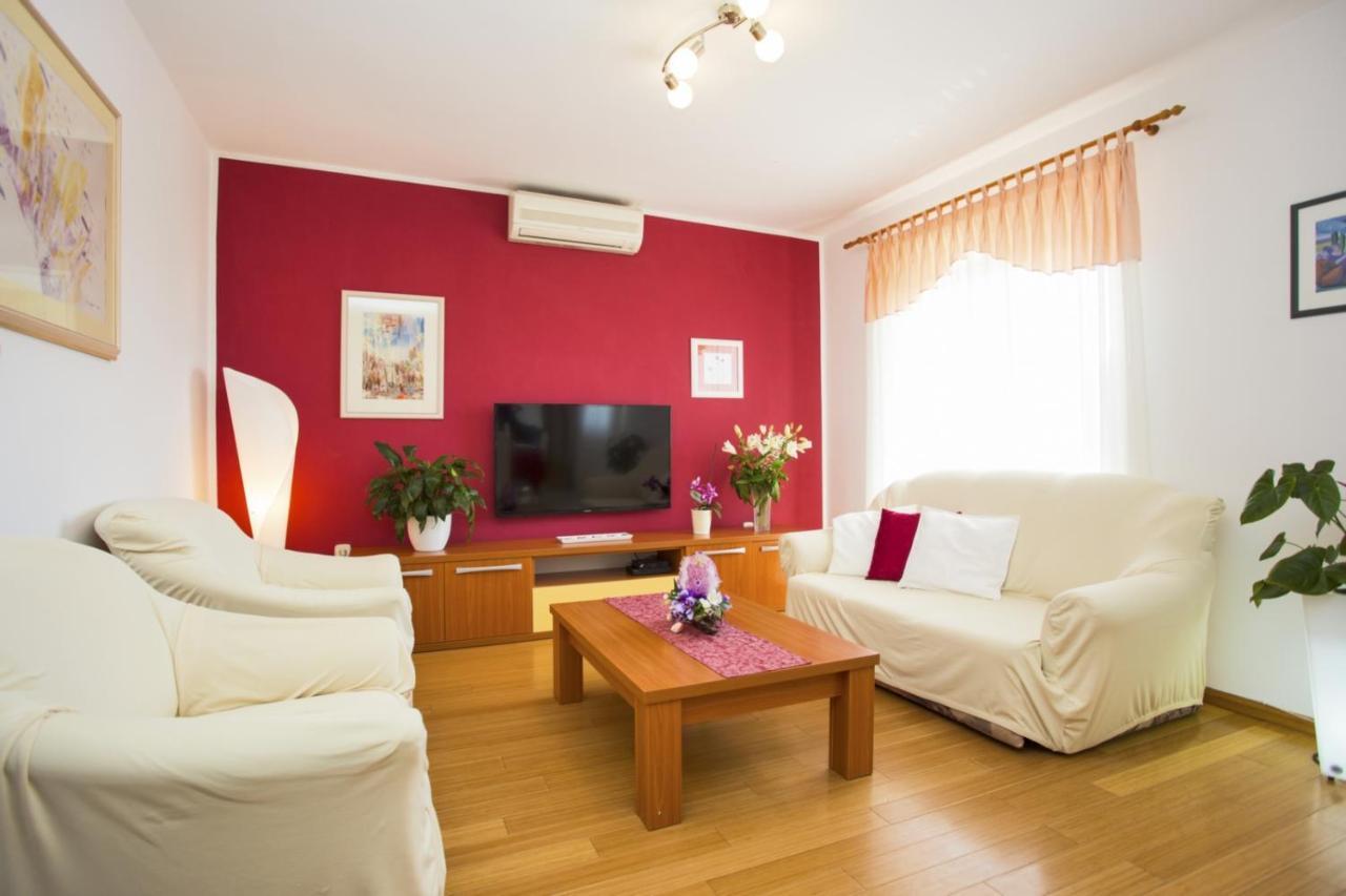Holiday Home Elvis, Village Kujici Hreljići المظهر الخارجي الصورة